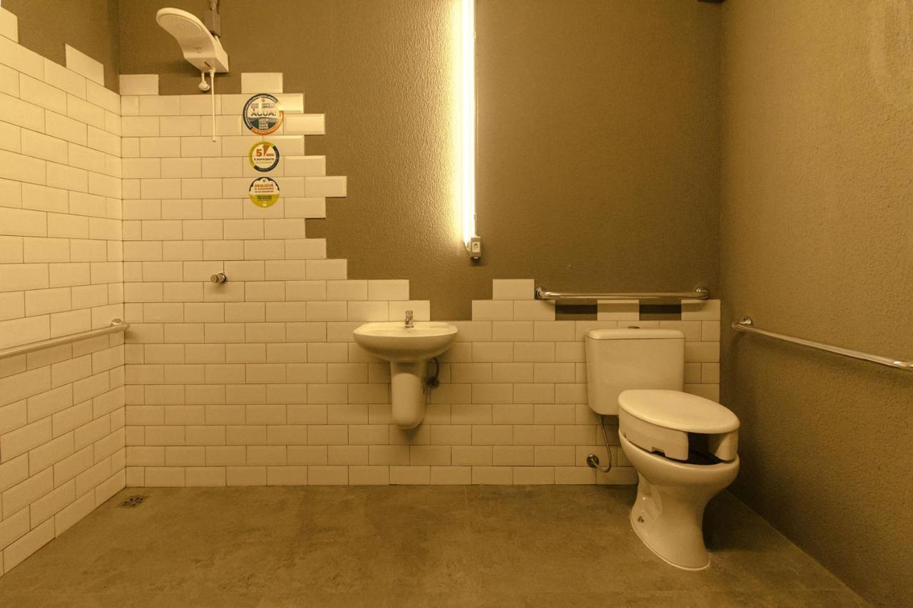 Joy Hostel & Suites Бразилиа Экстерьер фото